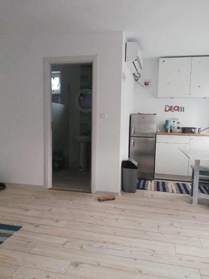 הוילה יורילובקה Casa Bunicilor Granny'S House מראה חיצוני תמונה